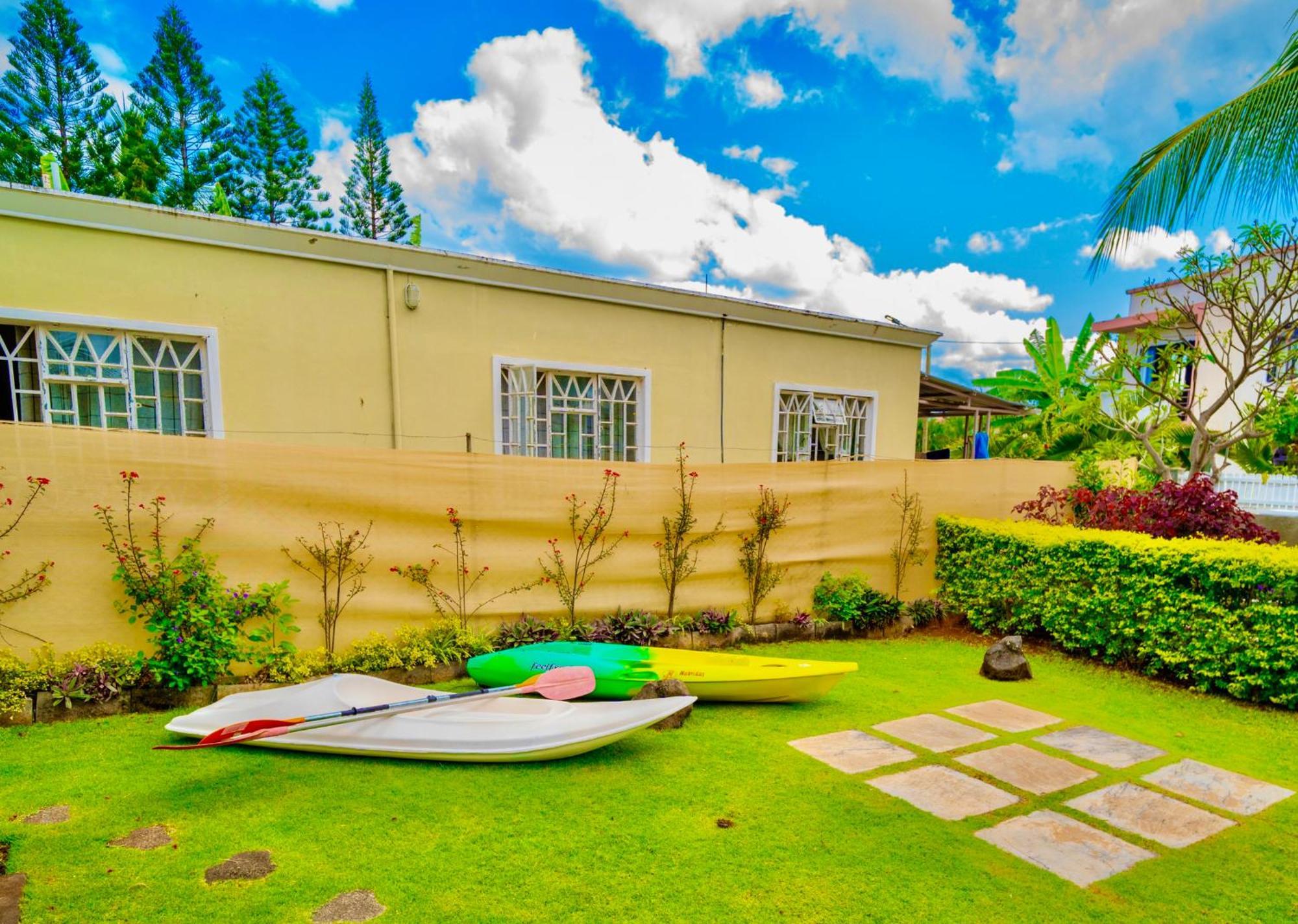 Cozy Home Riviere Noire Exterior photo